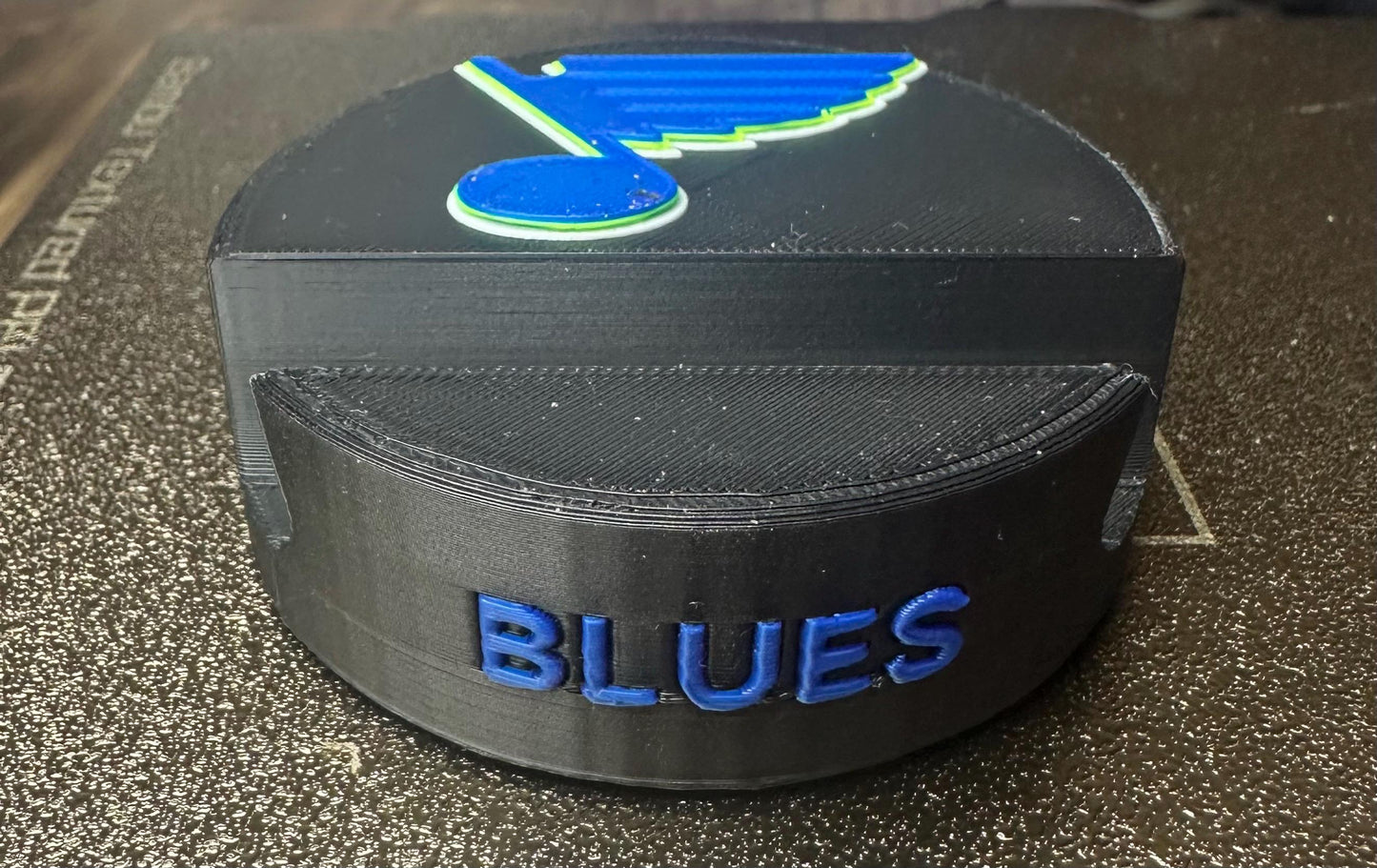 Hockey Phone Holder – Sports Fan Gift, 3D Printed Desk Accessory