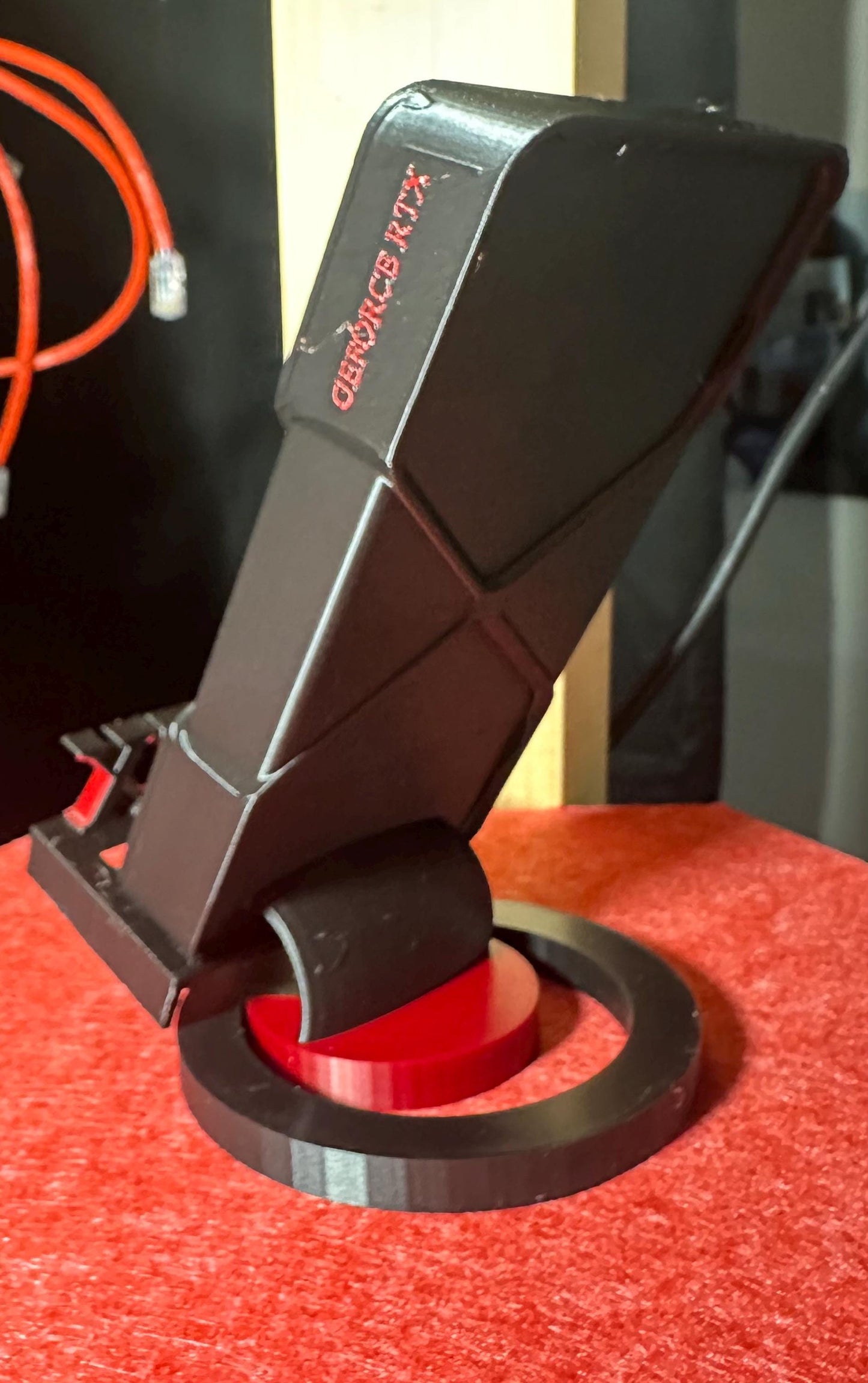 Pocket RTX 5090 Phone stand