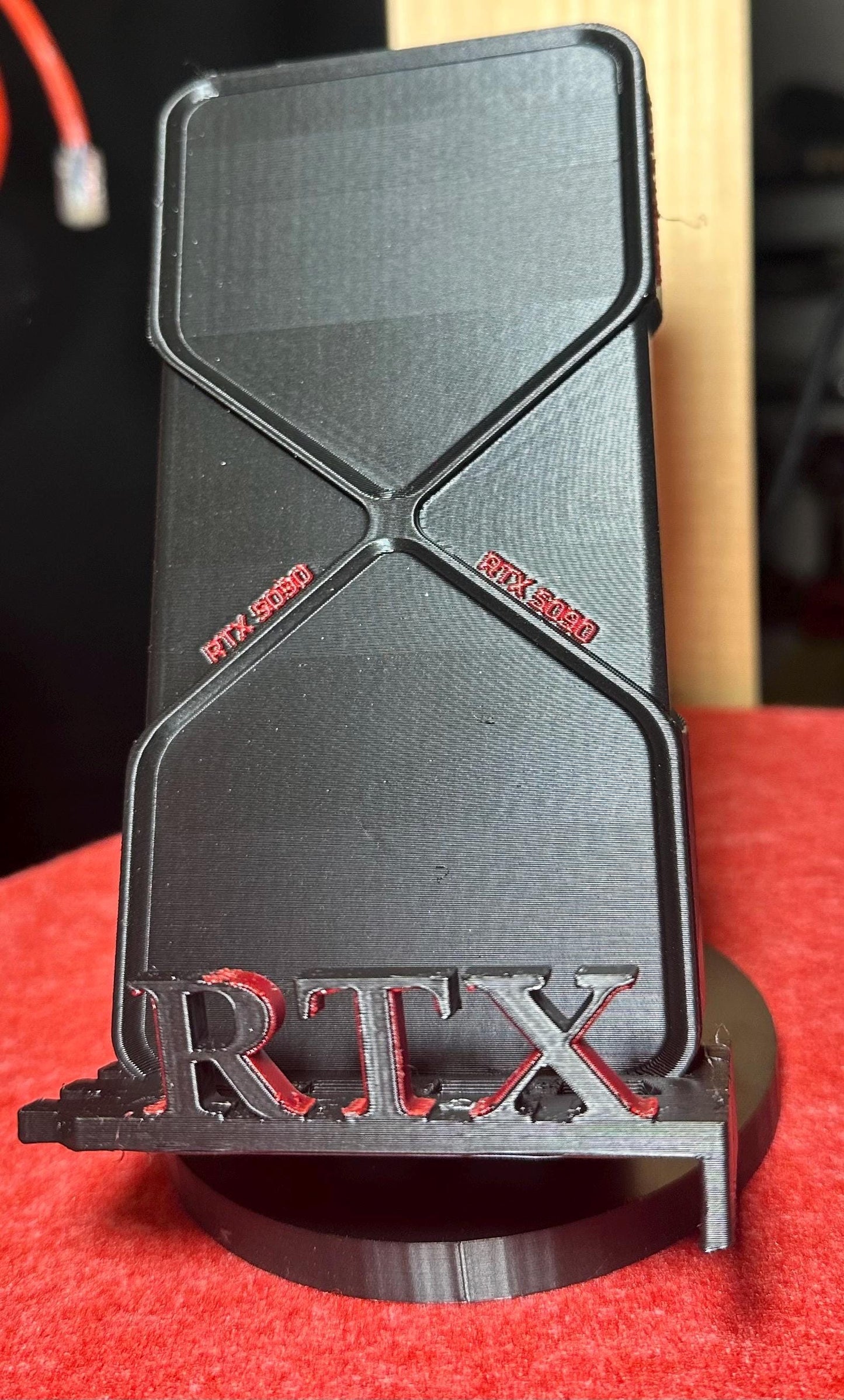 Pocket RTX 5090 Phone stand