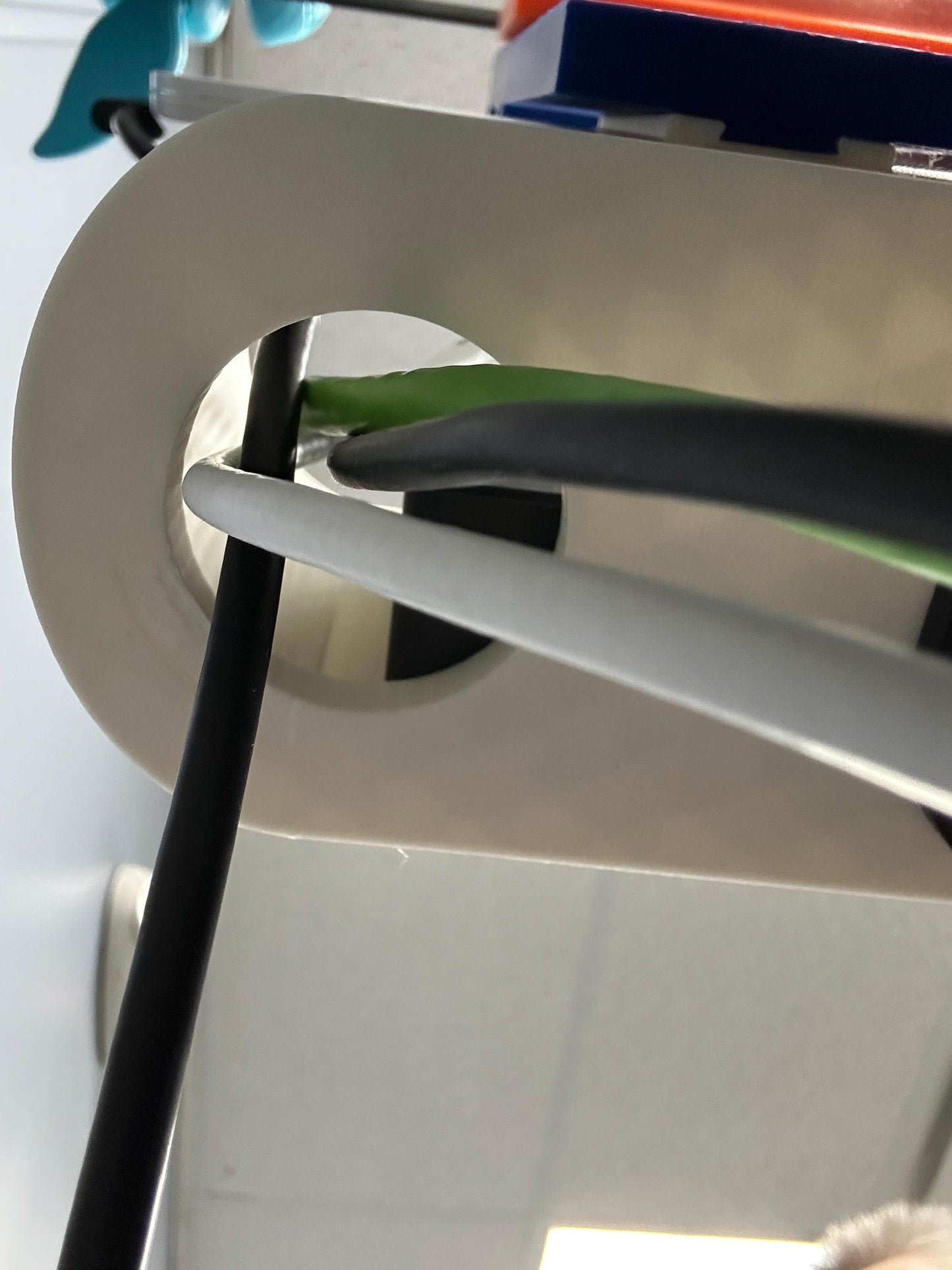 Cubicle Wall Docking Station for Surface & iPad – 3D Printed Desk Organizer | Space-Saving Office Accessory