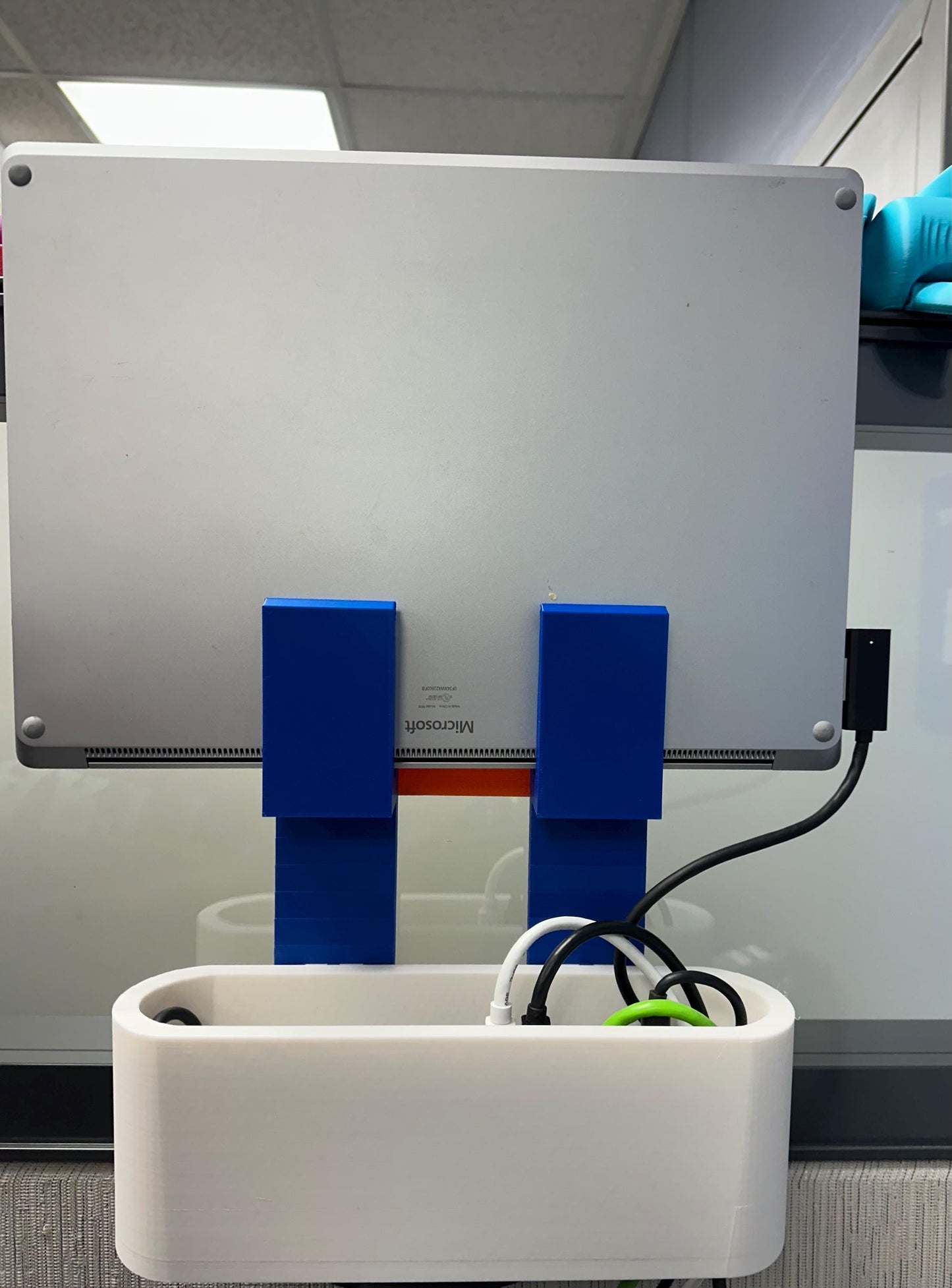 Cubicle Wall Docking Station for Surface & iPad – 3D Printed Desk Organizer | Space-Saving Office Accessory