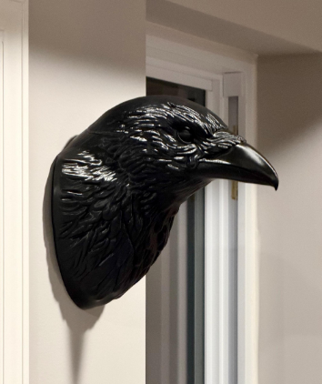 Mega Gothic Crow Head Wall Decor – Oversized Statement Piece