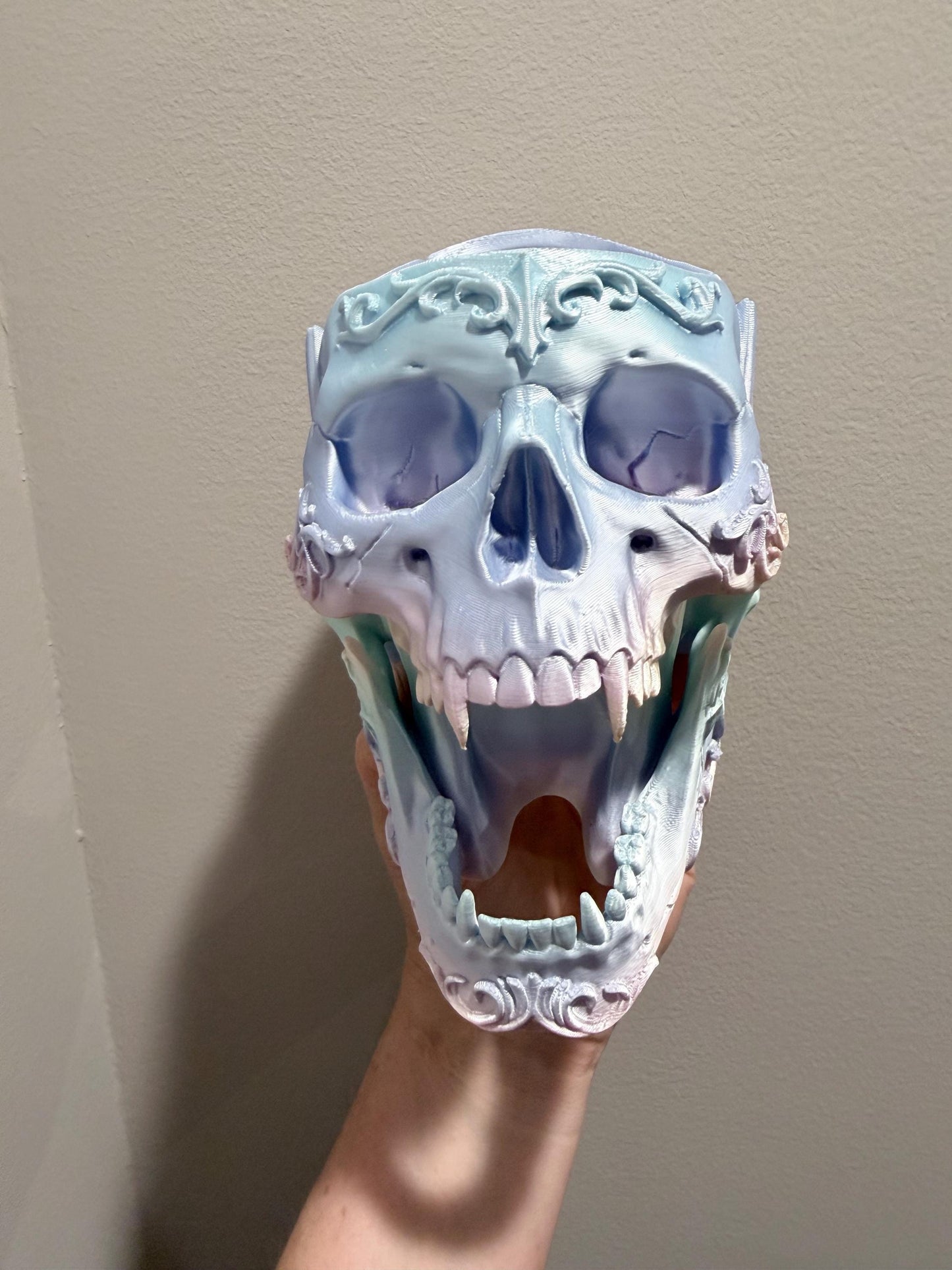Gothic Skull Utensil Holder