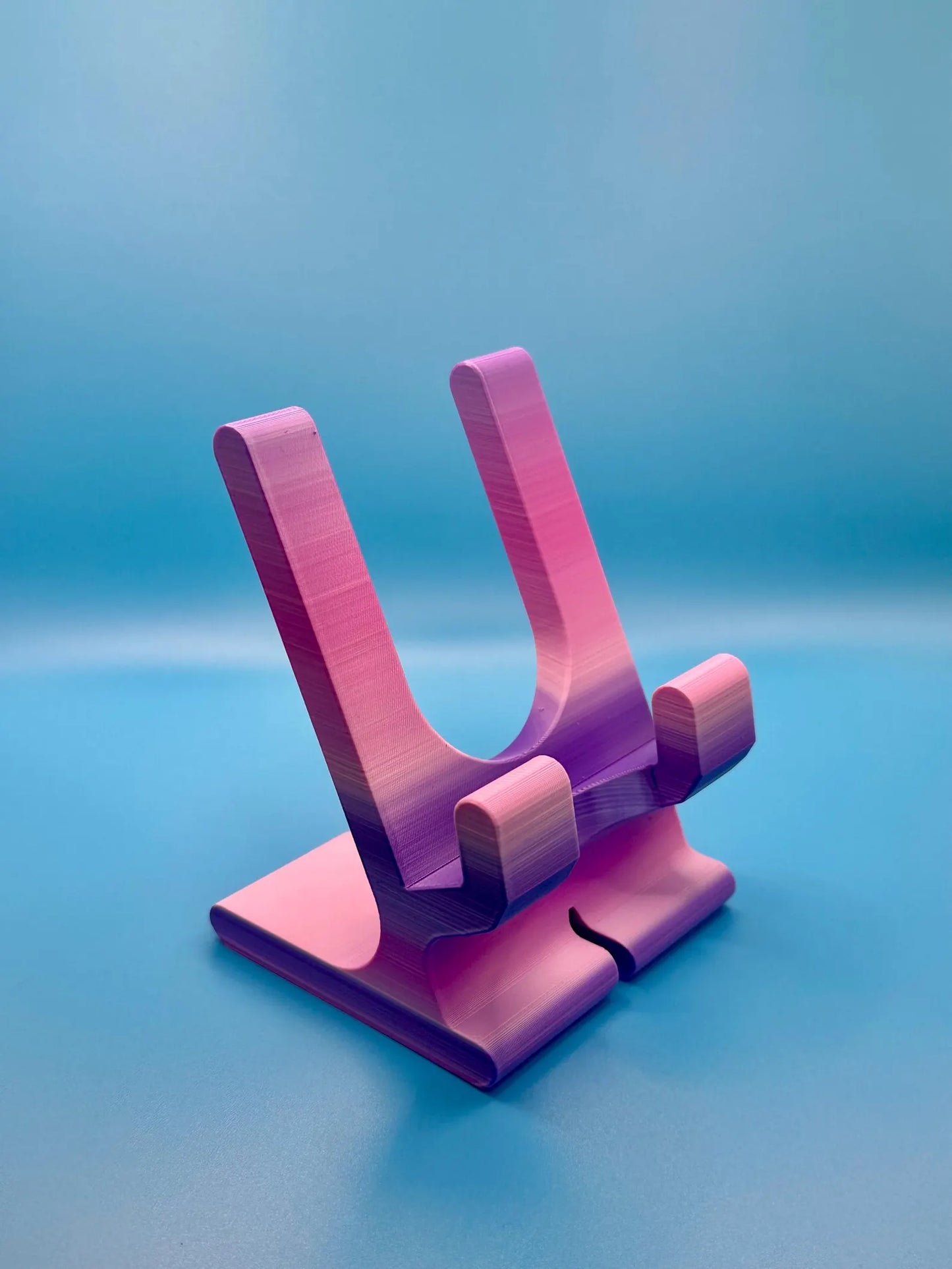 Loop Case Compatible 3D Printed Phone Stand (Loop Grip Dock)